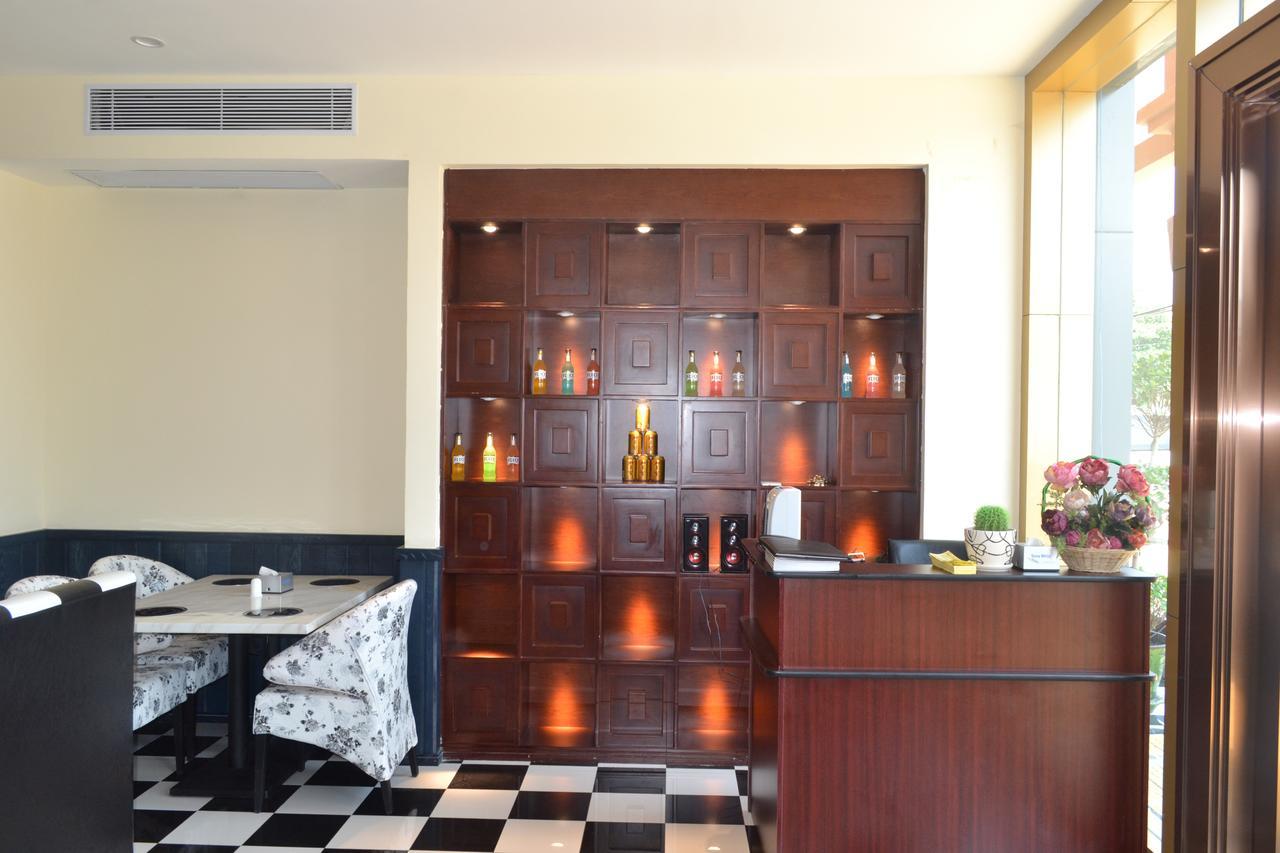 Royal Holiday Hotel Γιανγκόν Εξωτερικό φωτογραφία