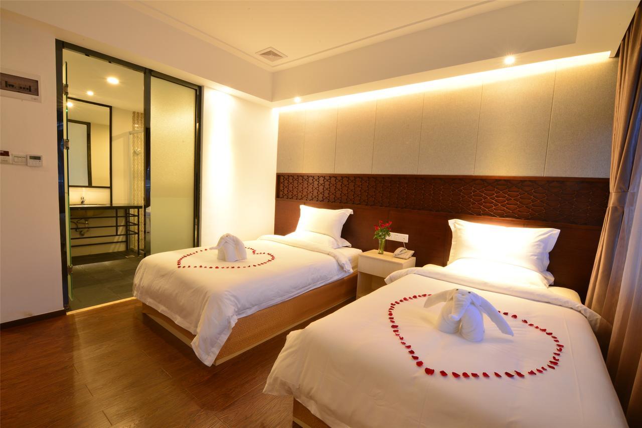Royal Holiday Hotel Γιανγκόν Εξωτερικό φωτογραφία