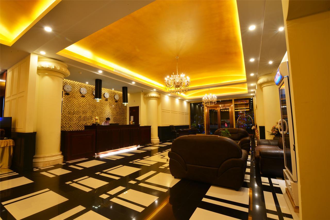 Royal Holiday Hotel Γιανγκόν Εξωτερικό φωτογραφία