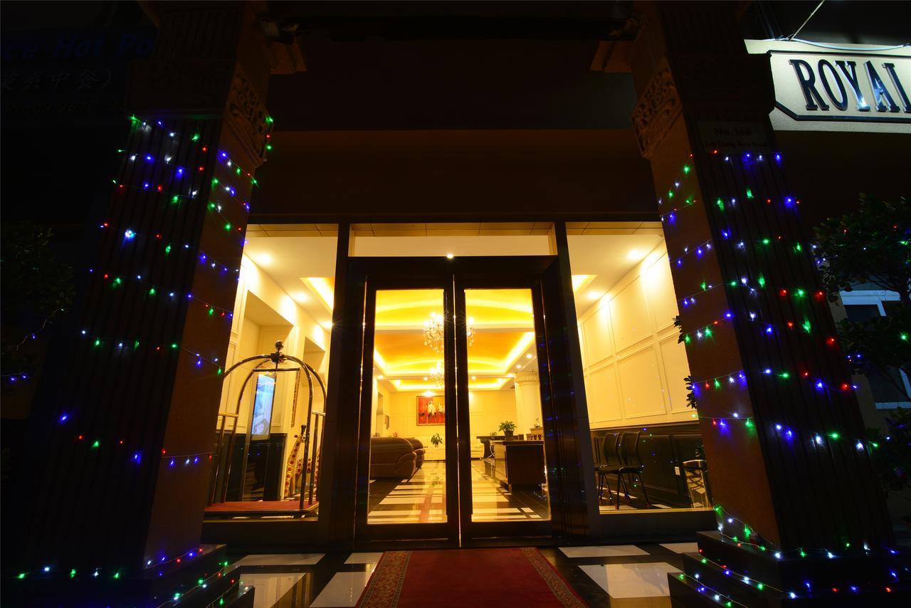 Royal Holiday Hotel Γιανγκόν Εξωτερικό φωτογραφία